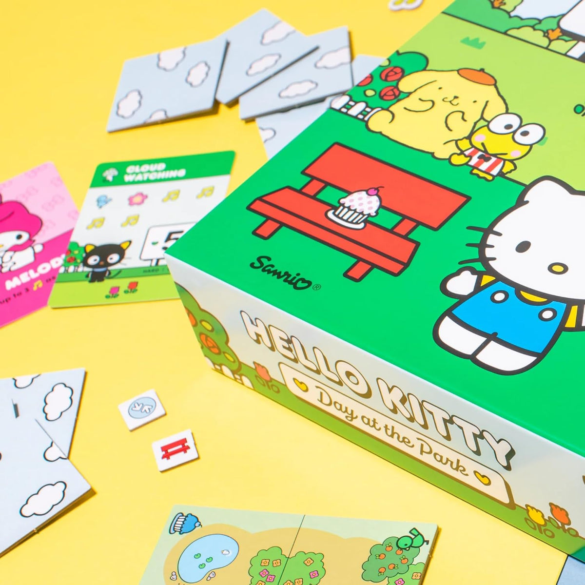 Hello Kitty - Day at the Park